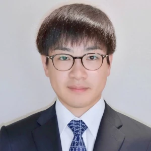 鑑定士