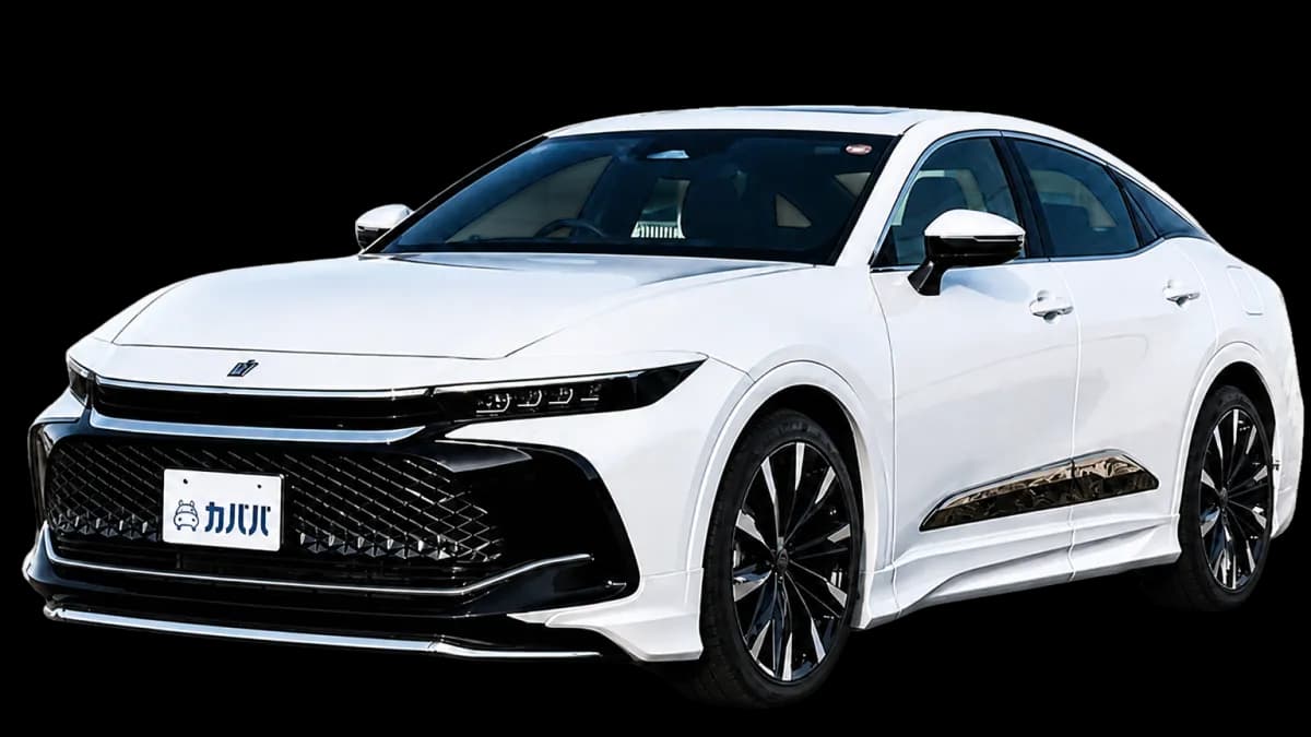 トヨタ クラウンクロスオーバー RSアドバンスド