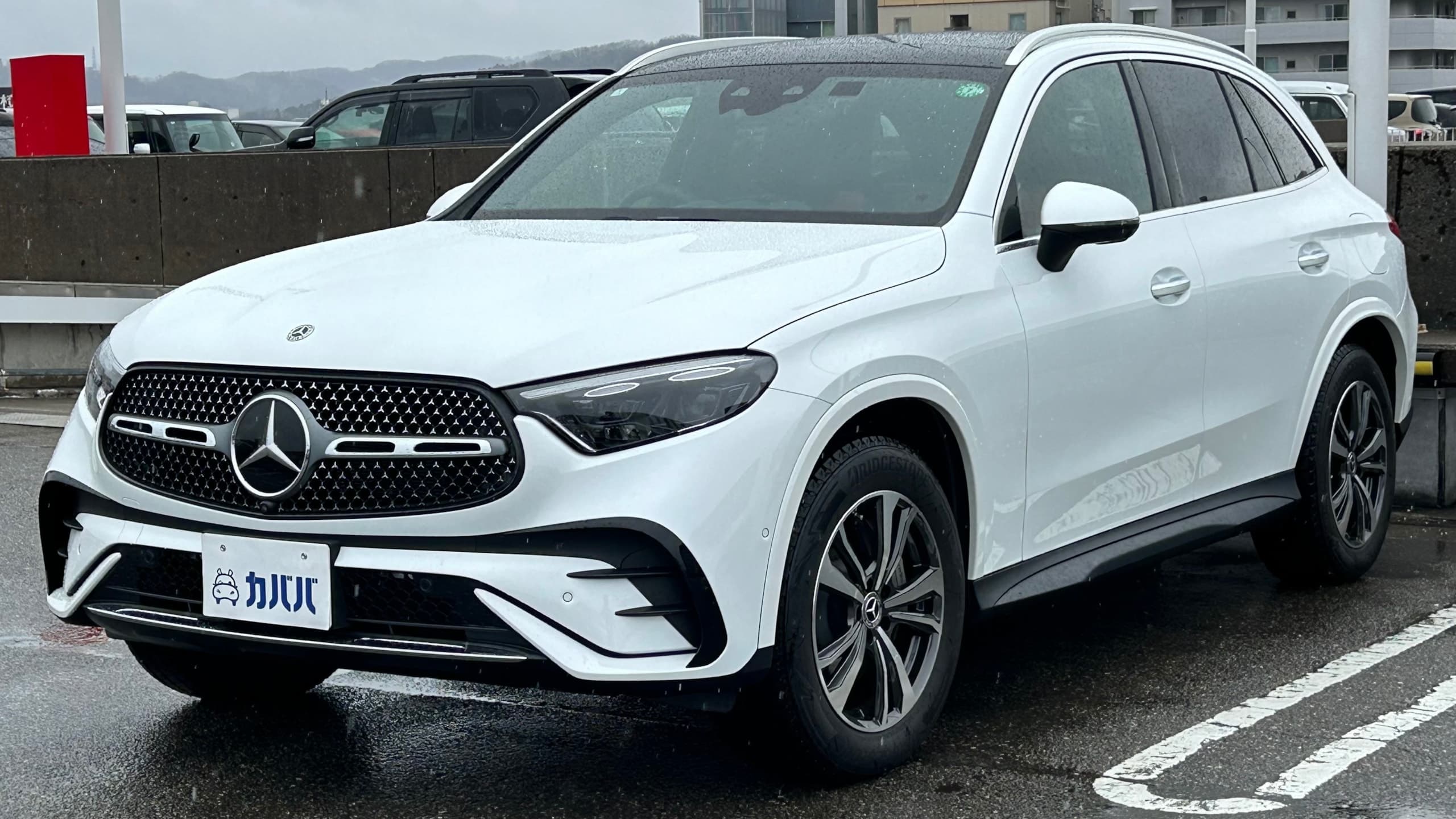 GLC350e 4MATIC スポーツ エディションスター