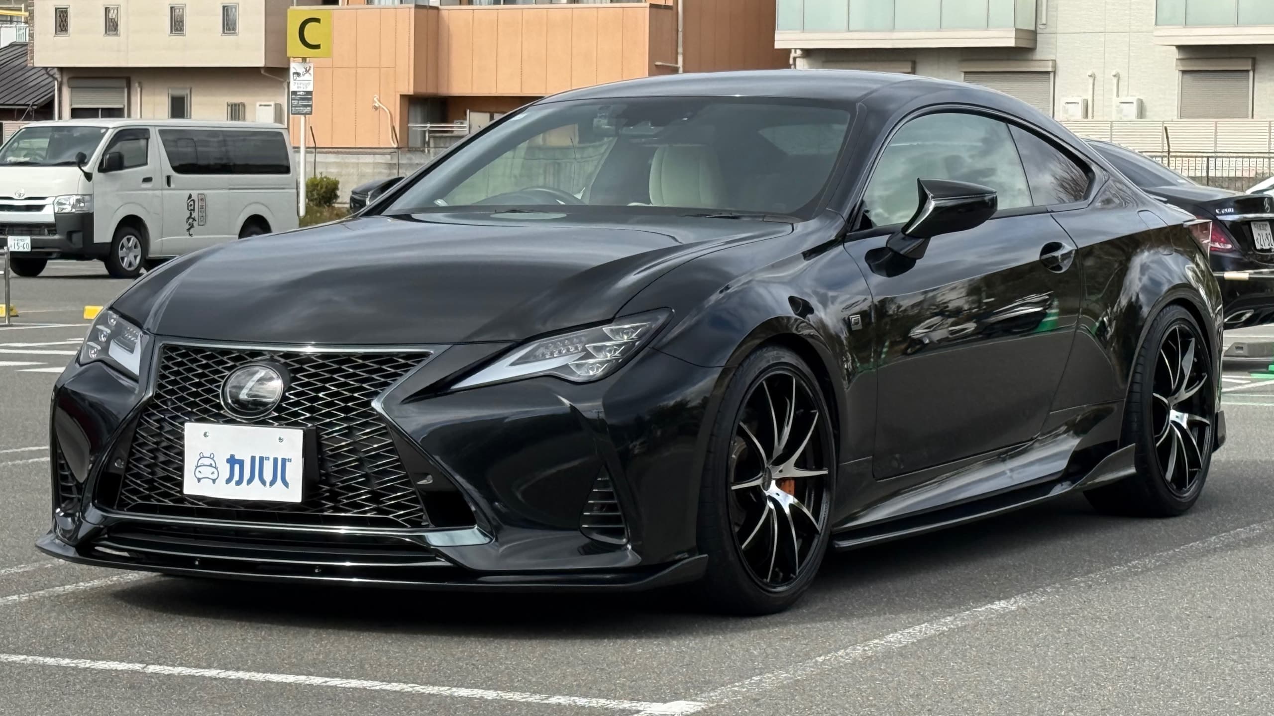 300 Fスポーツ