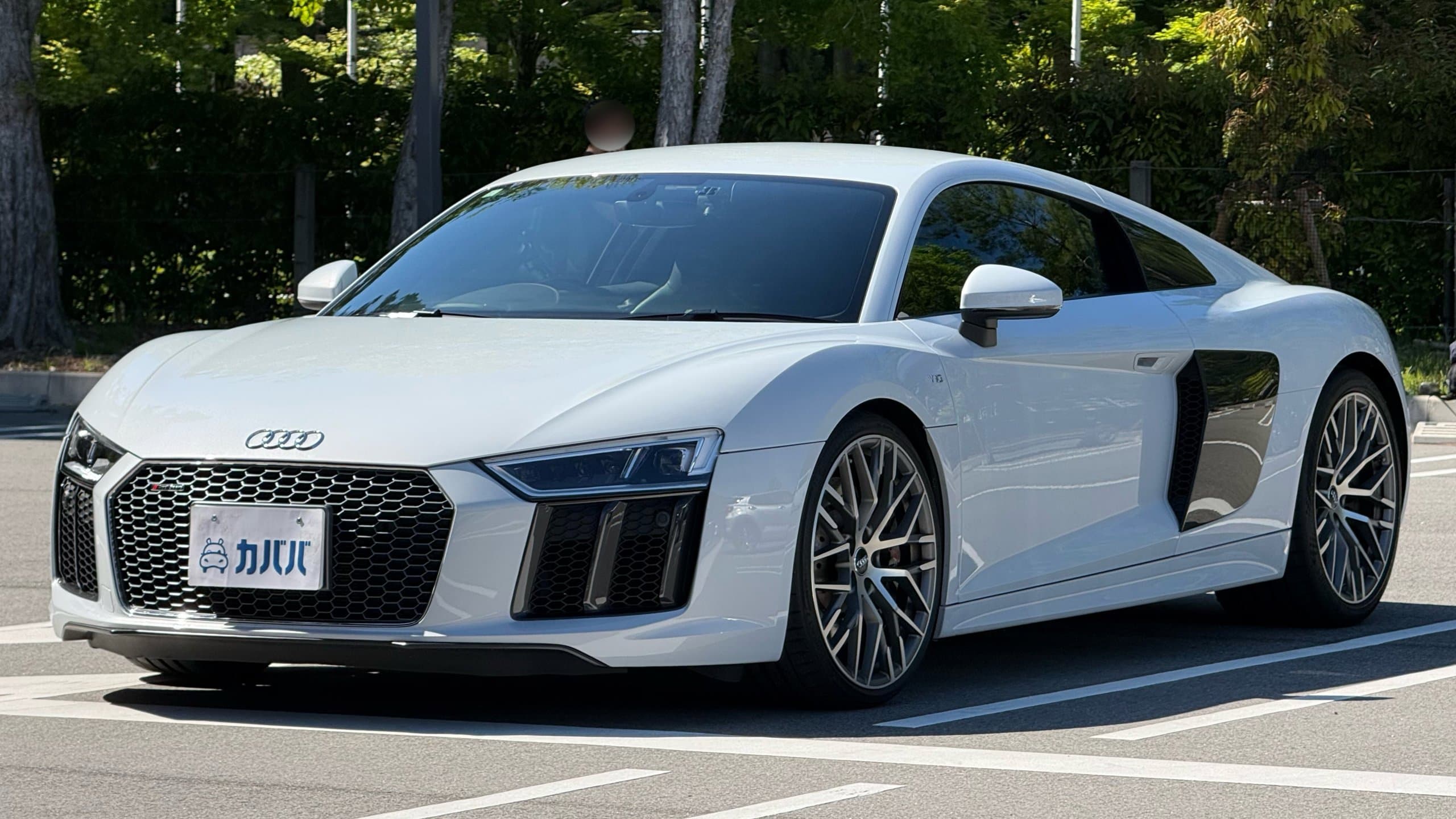 V10クーペ 5.2FSIクワトロ