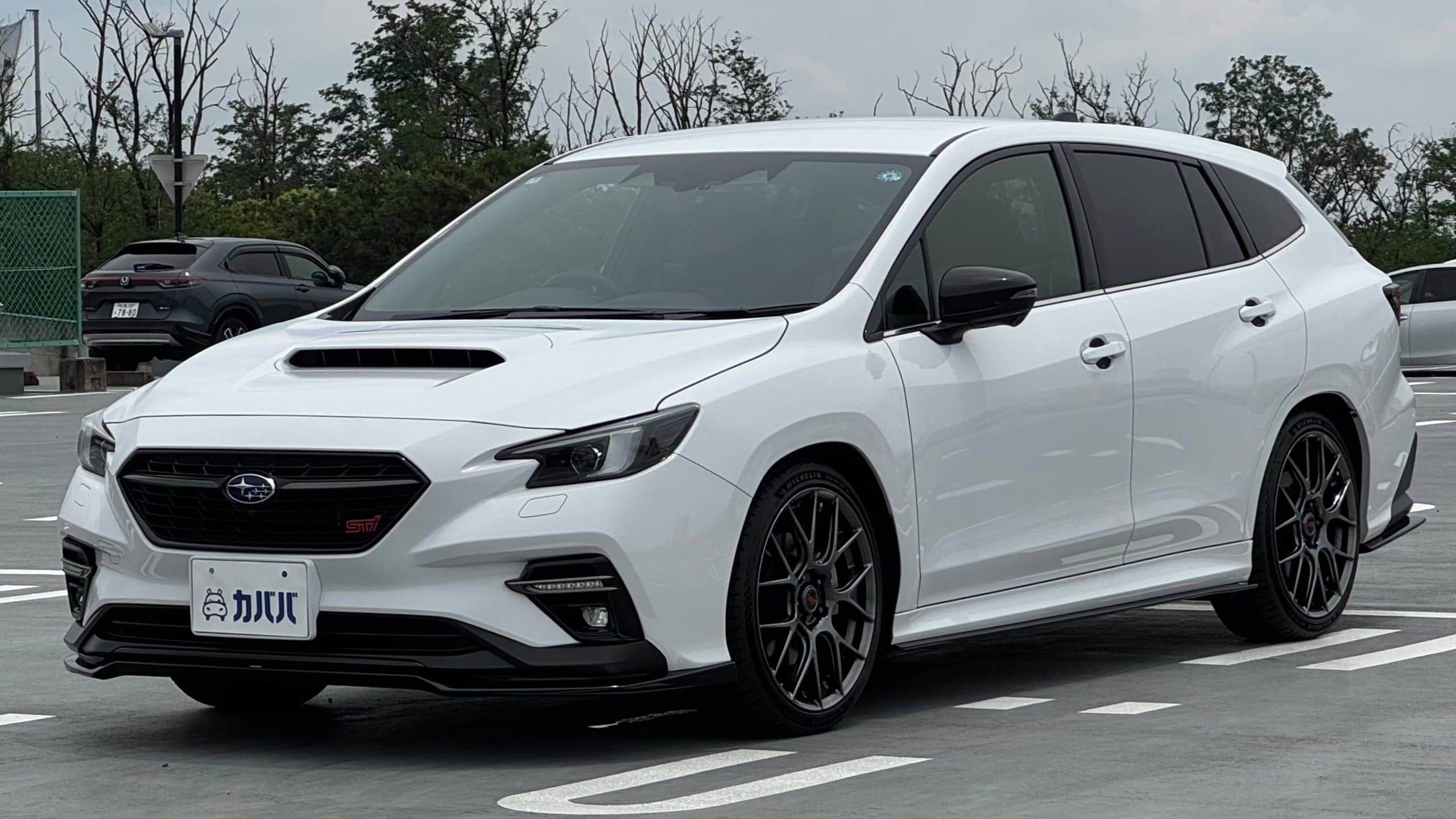 STI スポーツ シャープ