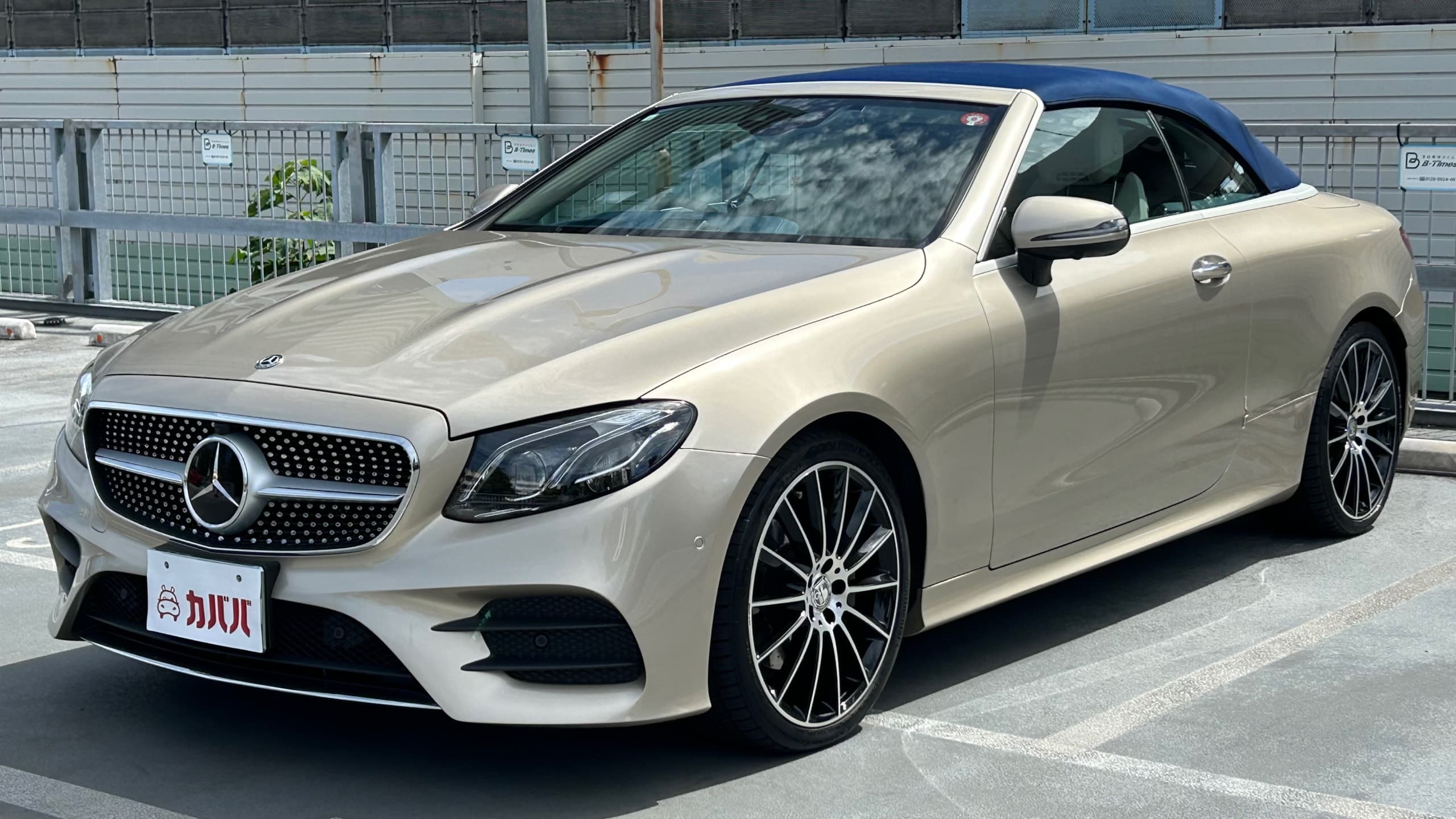 E200 カブリオレスポーツ
