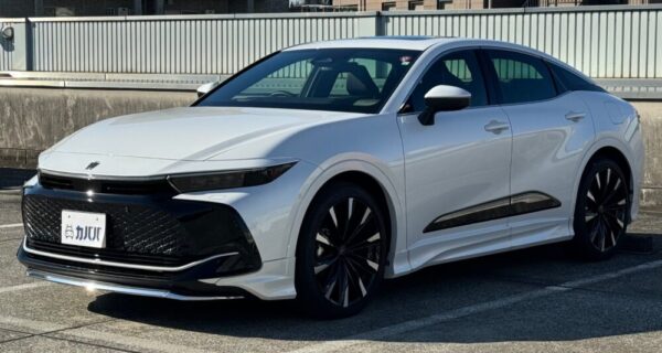 クラウン クロスオーバー