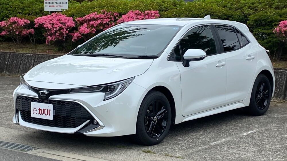 カローラスポーツ